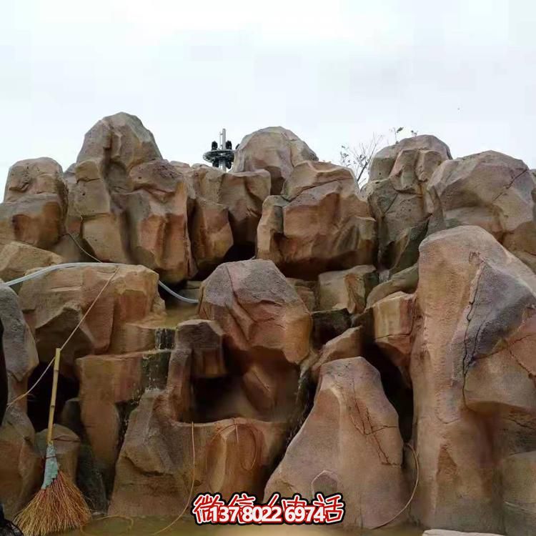 精致假山水泥裝飾游樂(lè)園，為小區(qū)提供無(wú)盡樂(lè)趣