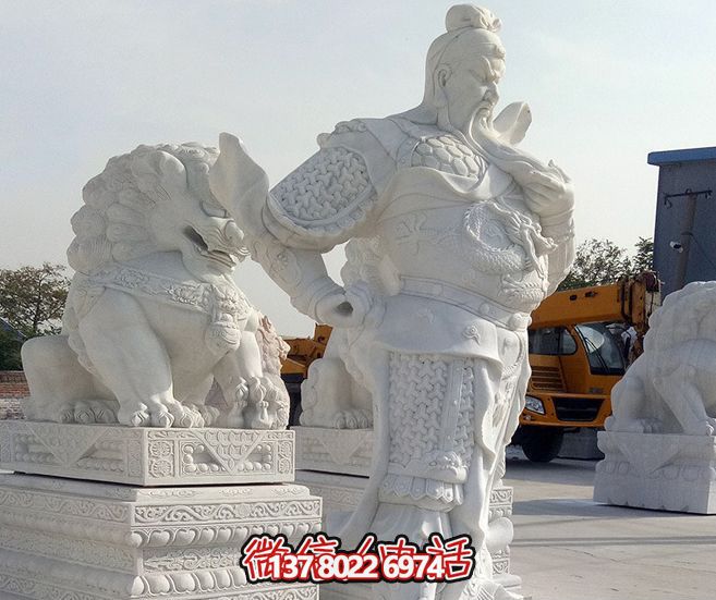 漢白玉大型關公雕塑，增添景觀美感