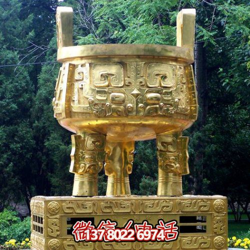 大型噴金漆鑄銅鼎，精美園林裝飾